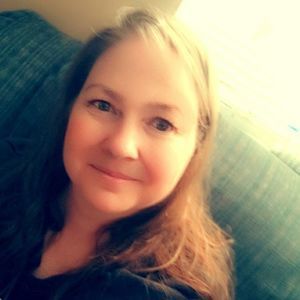 Meet your Posher, Brandi